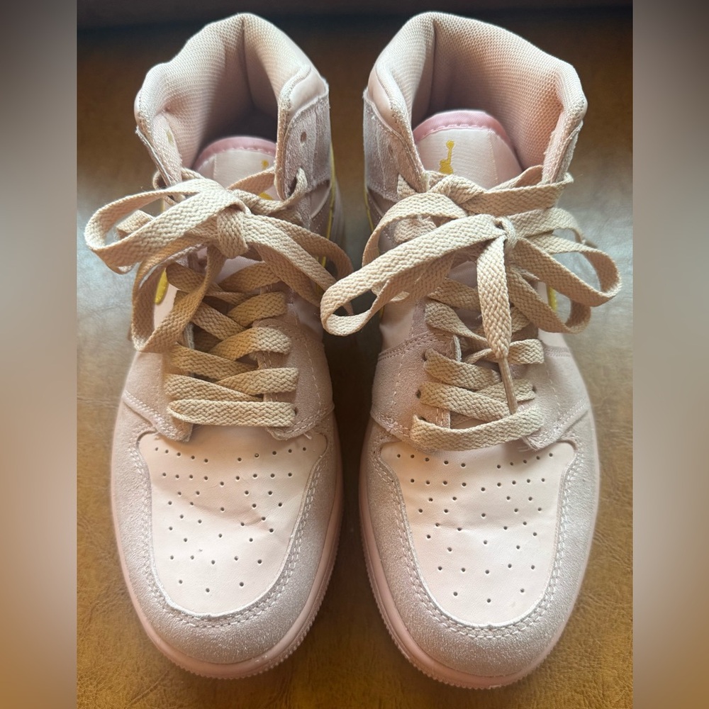 Nike Air Jordan 1 Mid SE GS Coral Stardust 5Y Women’s 6.5 Pink Gold - Picture 7 of 9